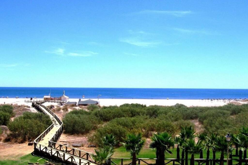 Apartamento T2, Urbanizacao Golf, Isla Canela Huelva Esterno foto